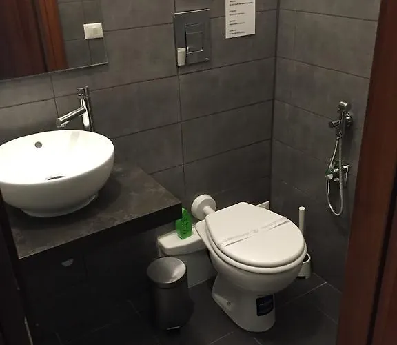 Isolatiberina Panzió 4*